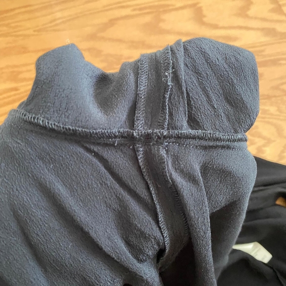 Wilfred Black Top Size M - Picture 6 of 13